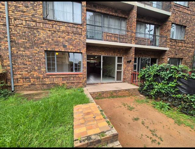 2 BEDROOM APARTMENT FOR SALE IN ALBERTON NORTH